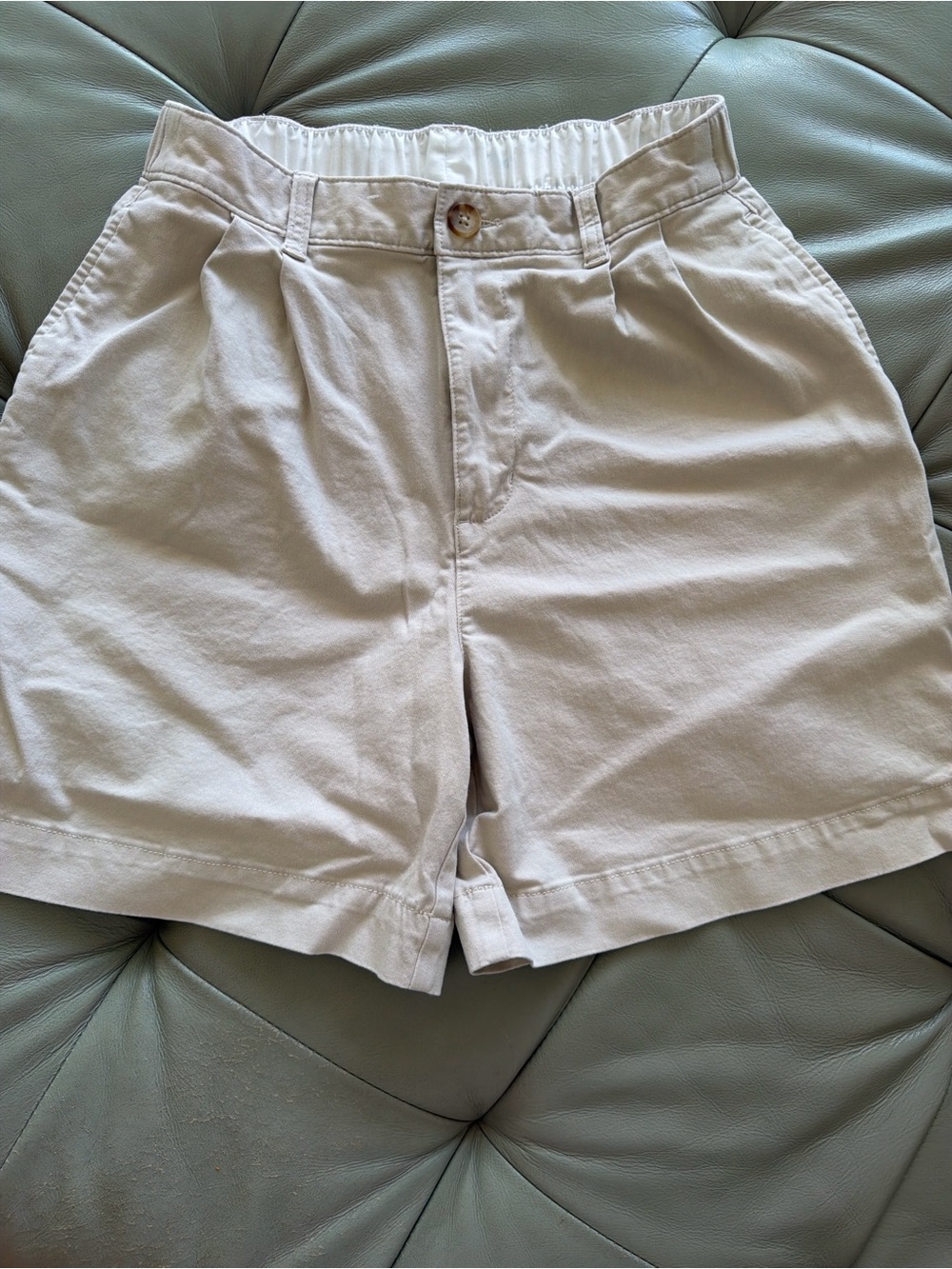 Old Navy Extra High-Rise Shorts XS Beige
